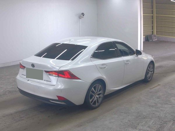 2017 Lexus IS 300h 4,5 Grade.Alarm.Cruise control.10 SRS Airbags. Carousel 3
