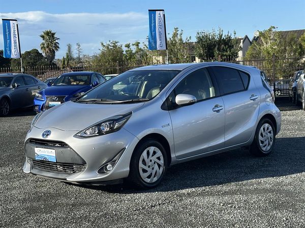 2018 Toyota Aqua G.Leather.8 Airbags.Cruise control.Lane assist.Safety radar. Carousel 13