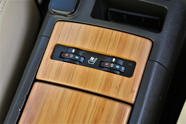 2016 Lexus HS250H Leather.Rear cam.Park.sensors.Cruise control.Alarm. Carousel 6