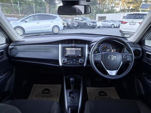 2023 Toyota Corolla Fielder.Hybrid.Lane assist.Rear cam.Park sensors.Safety radar. Carousel 4