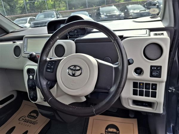 2013 Toyota SPADE Engine Button start.Rear camera. Carousel 9