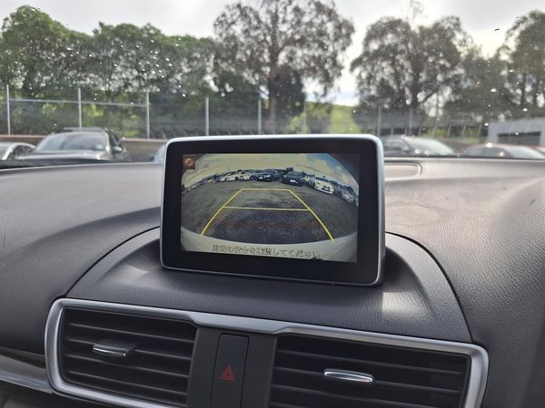2015 Mazda Axela Skyactiv.Cruise control.Blind spot.Rear camera. Carousel 5