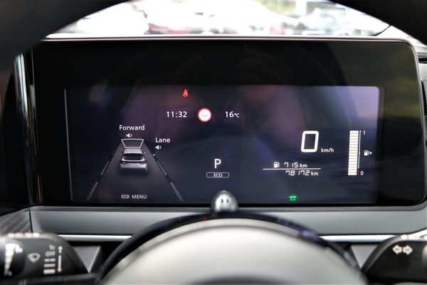 2022 Nissan Note E-power.Rear camera.Lane assist.Safety radar.Park sensors.Button start. Carousel 7