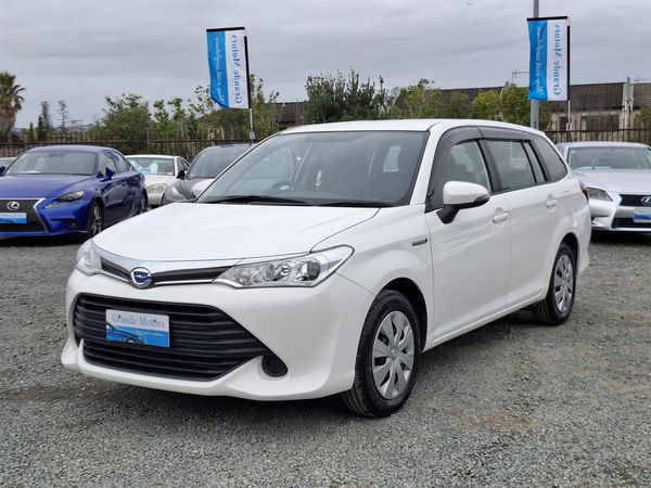 2016 Toyota Corolla Fielder.Hybrid.Rear camera.New tires. Carousel 11