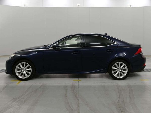 2014 Lexus IS 300h Transit Hybrid Carousel 12
