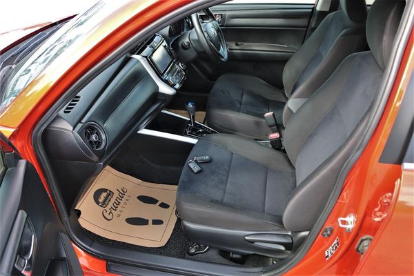 2015 Toyota Corolla Fielder G.Hybrid.Rear cam.Safety radar.Lane assist.Park sensors.Button start.8 Airbags. Carousel 3