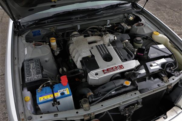 1998 Nissan Laurel Medalist 2.5 LOW KM. Carousel 8