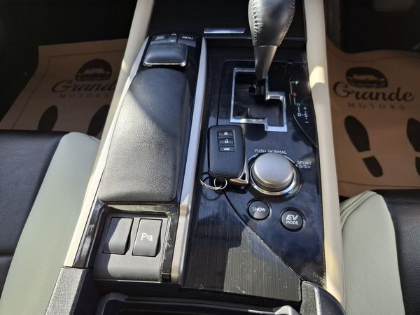 2012 Lexus GS 450h Hybrid Radar Cruise Control Carousel 6