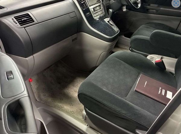 2002 Toyota Alphard Transit MS 7 seater Carousel 14
