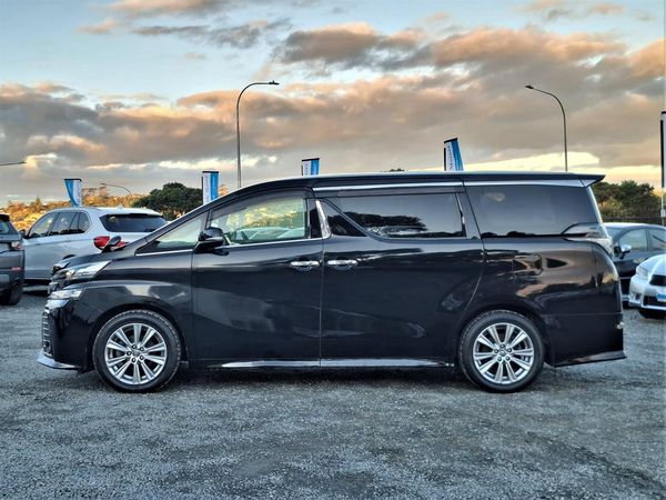 2016 Toyota Vellfire Z.Golden Eye.7seats.Cruise control.9 SRSAirbags. Carousel 13