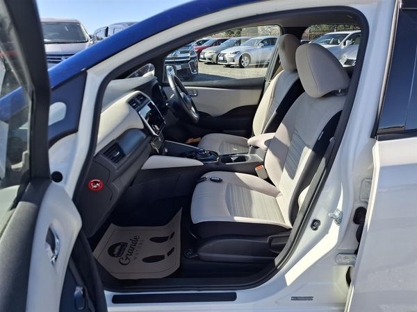 2022 Nissan Leaf 40KW.SOH 86%.Pro-pilot.Android/ApplePlay.360°cam.Park sens. Carousel 2