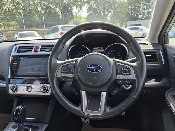 2017 Subaru Outback 4WD.Eyesight.Blind spot.Leather.Radar cruise.Lane assist.Alarm. Carousel 9