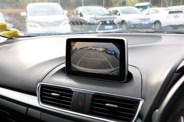 2015 Mazda Axela Radar Cruise. Bose. Alcantara Carousel 4