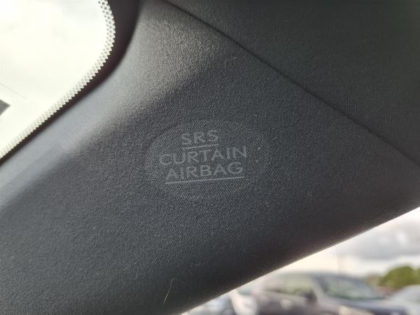 2014 Lexus IS 300h F-Sport.Blind spot.Radar cruise.Alarm.Leather.10 SRS Airbags. Carousel 7