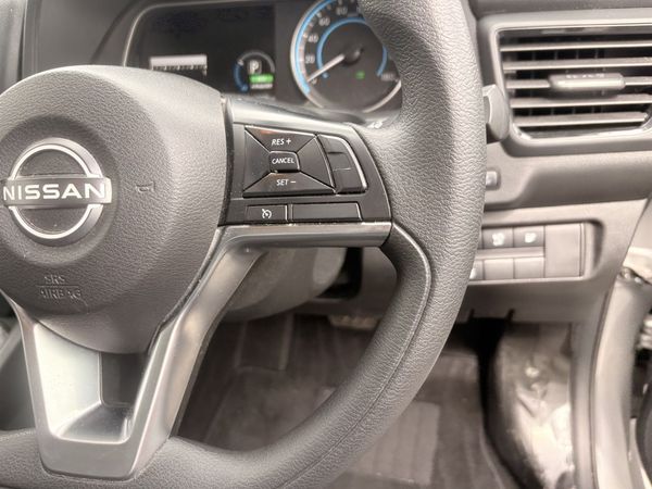2022 Nissan Leaf Soh 89,44% Cruise Control Apple car player Carousel 5