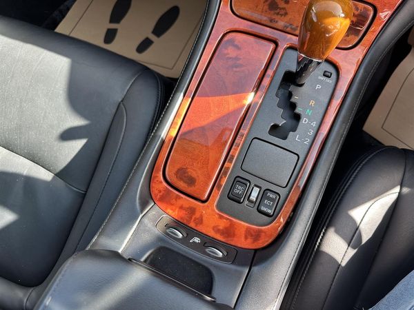 2003 Toyota Soarer Conbertible.Leather.Alloys.Cruise control.Alarm. Carousel 6