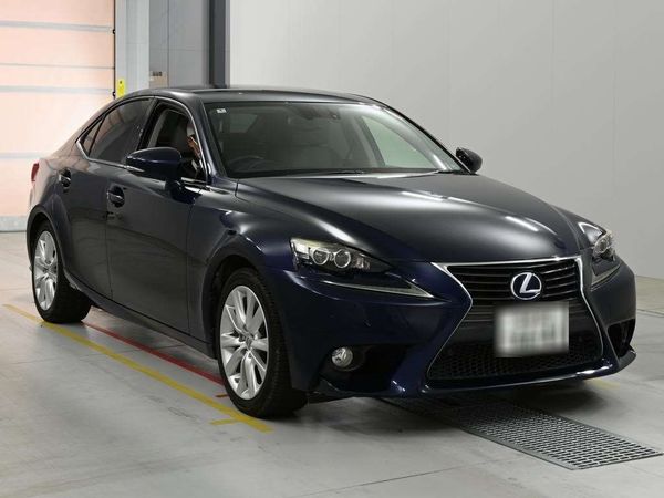2014 Lexus IS 300h Transit Hybrid Carousel 6