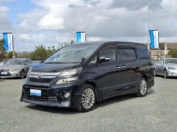2013 Toyota Vellfire Golden Eye.Park sensors.Rear cam.Cruise control.8 Airbags. Carousel 12