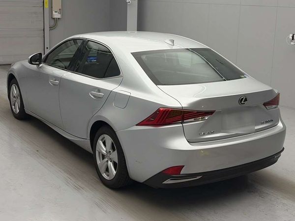 2017 Lexus IS 300h Transit Hybrid Carousel 6
