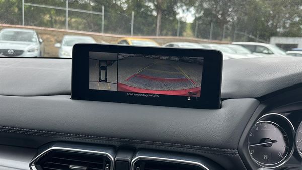 2020 Mazda CX-8 25S.6 seats.HUD.Safety radar.Lane assist.360°camera.Park sensors. Carousel 5