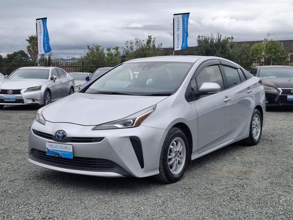 2020 Toyota Prius G.Radar cruise.Lane assist.Rear cam.Alarm.8 Airbags. Carousel 11