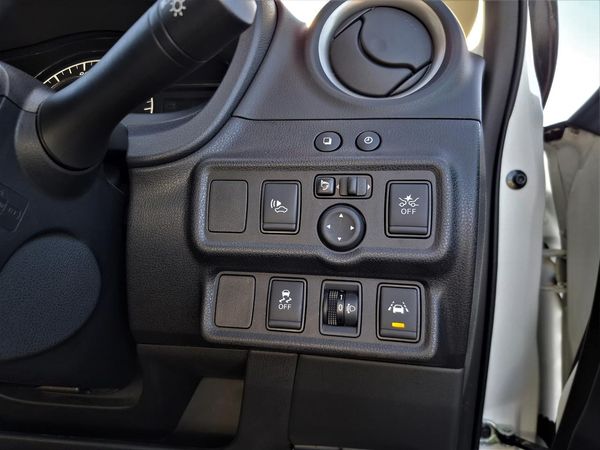 2020 Nissan Note E-power.360°camera.Lane assist.Safety radar.Park sensors.Button start. Carousel 10