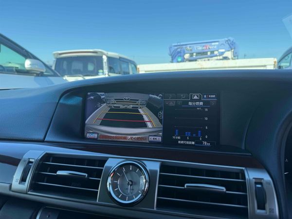 2014 Lexus LS 460 Transit VERSION C I PACKAGE Carousel 3