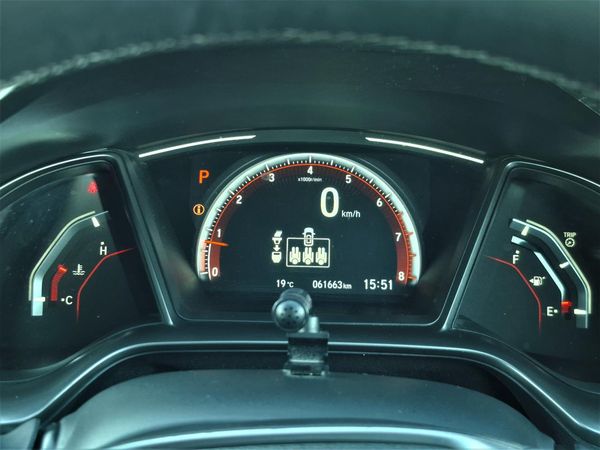 2017 Honda Civic Safety radar.Lane assist.Radar cruise.Rear camera. Carousel 9
