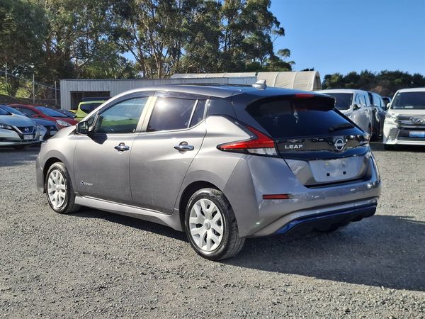 2022 Nissan Leaf 90.10% Soh low km Carousel 15