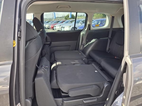 2013 Mazda Premacy 7 seats.Cruise control.Rear cam.Skyactiv.SRS Airbags. Carousel 4
