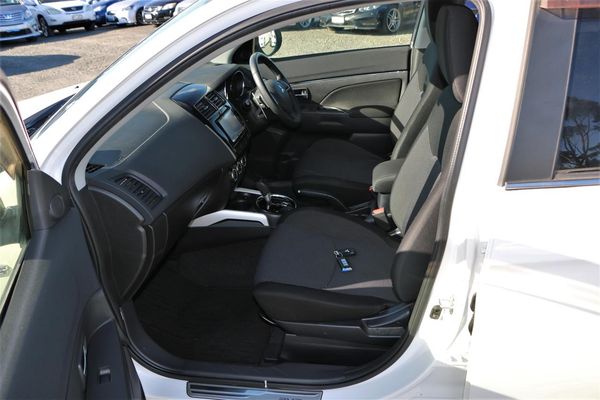 2013 Mitsubishi RVR Roadest.Body kit.17inch Alloys. Carousel 3