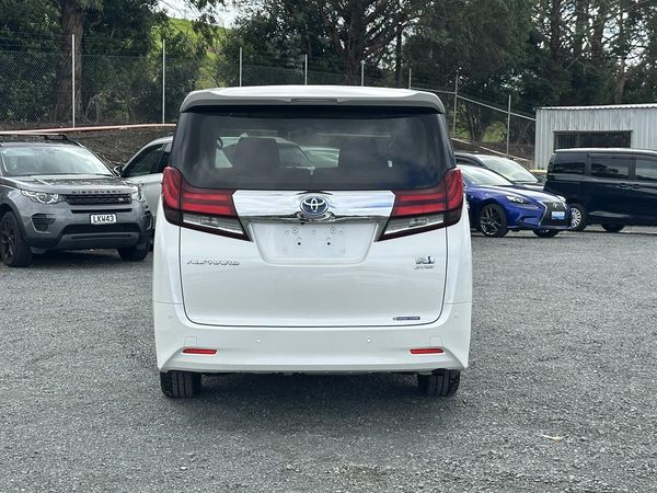 2016 Toyota Alphard Hybrid.7seats.Cruise control.Park sensors.Rear cam.Elec doors.Alarm. Carousel 1