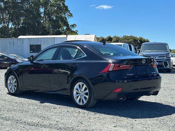 2016 Lexus IS 350 Sunroof.Leather.Cruise control.Alarm.10 SRS Airbags. Carousel 12