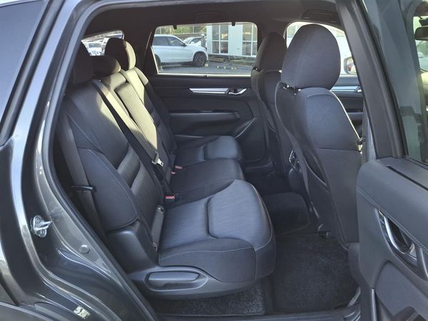 2018 Mazda CX-8 25S.7 seats.HUD.Safety radar.Lane assist.360°camera.Park sensors. Carousel 2