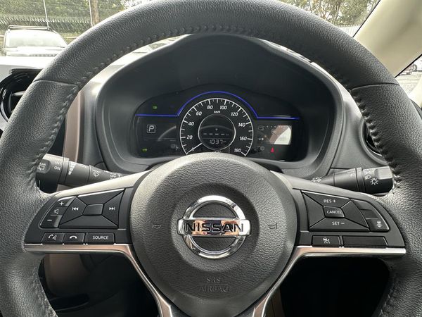 2018 Nissan Note E-power.Medalist.360°camera.Safety radar.Radar cruise.Alarm. Carousel 8