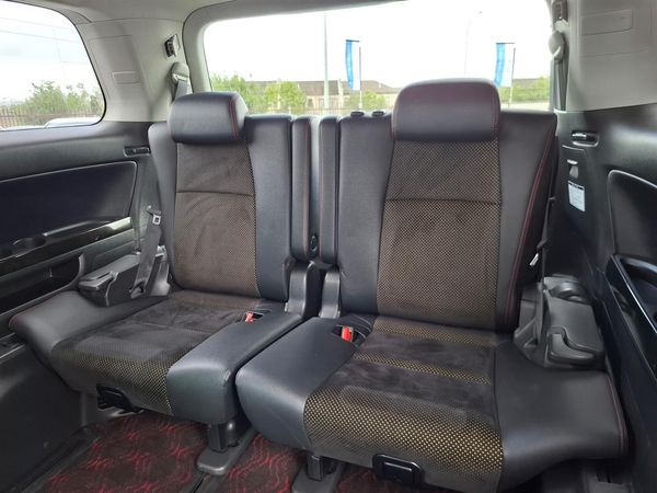 2013 Toyota Vellfire Golden Eye.Park sensors.Rear cam.Cruise control.8 Airbags. Carousel 6