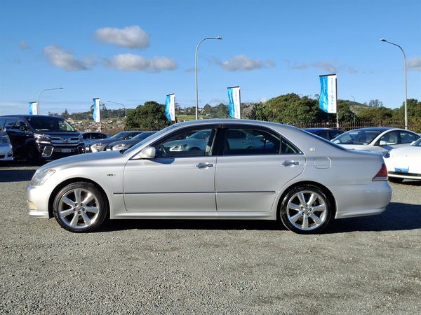 2005 Toyota Crown Athlete.50th Anniversary.Rear cam.Cruise control. Carousel 14