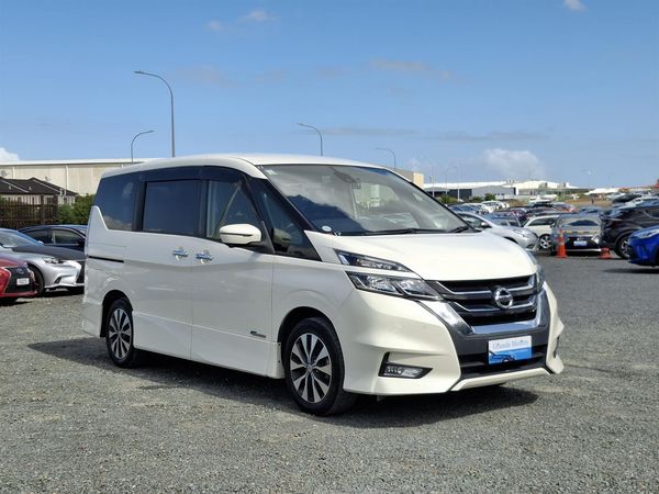 2017 Nissan Serena Highway star.Hybrid.Pro-pilot.Radar cruise.360°camera.Park sensors.