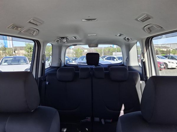 2017 Mazda Biante 8 seater.Rear camera.Electric doors. Carousel 5