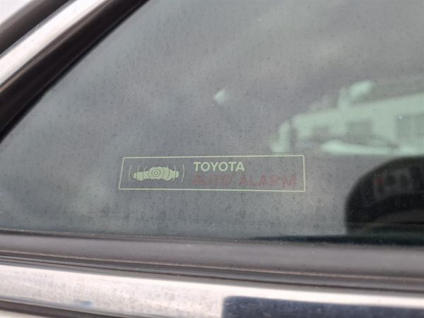 2005 Toyota Crown Athlete.Sunroof.Leather.Cruise control.Rear camera.Alarm. Carousel 9
