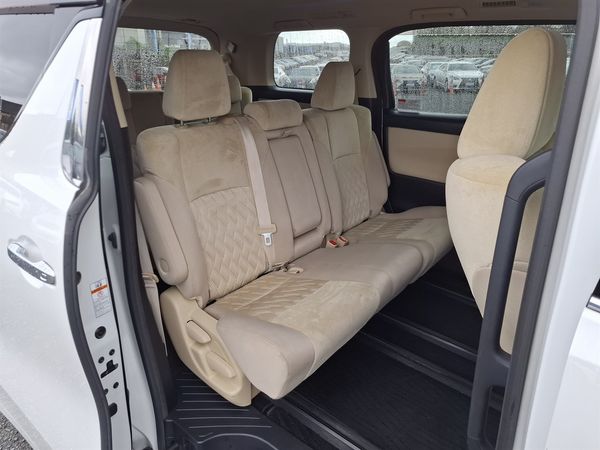 2018 Toyota Alphard 8 seater.Rear camera.8 SRS Airbags. Carousel 3