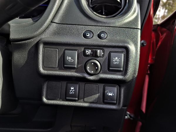 2018 Nissan Note E-power.360 camera.Safety radar.Park sensors.Lane assist. Carousel 9