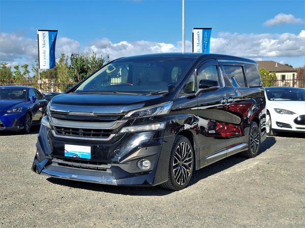 2016 Toyota Vellfire V spec.8 seats.Cruise control.Park sens.Alloys.8 Airbags. Carousel 12