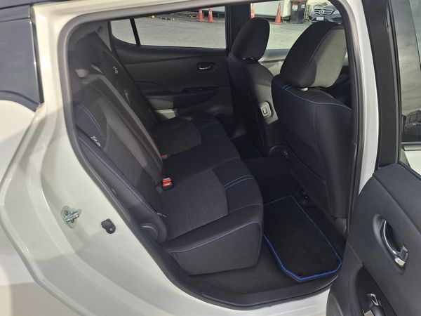 2021 Nissan Leaf XV.40KW.SOH 86,89%.Android/ApplePlay.Propilot.360°cam.Park sens.Alarm. Carousel 2