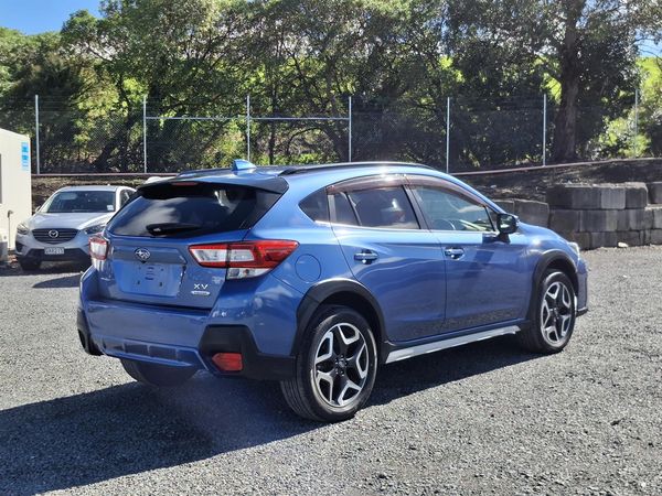 2018 Subaru XV (Impreza).Advance.Hybrid.4WD.Eyesight.Lane assist.Radar cruise.Park sens. Carousel 17