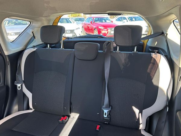 2020 Nissan Note E-Power 360 camera Carousel 3