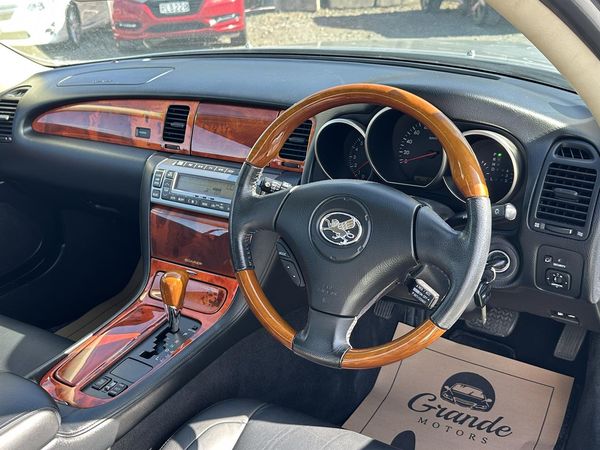 2003 Toyota Soarer Conbertible.Leather.Alloys.Cruise control.Alarm. Carousel 3