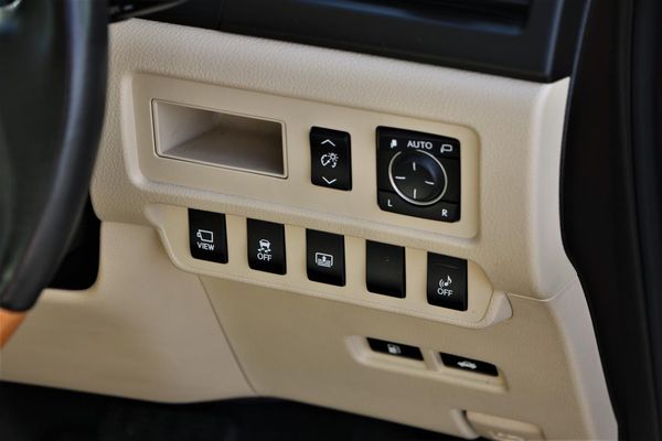 2016 Lexus HS250H Leather.Rear cam.Park.sensors.Cruise control.Alarm. Carousel 8