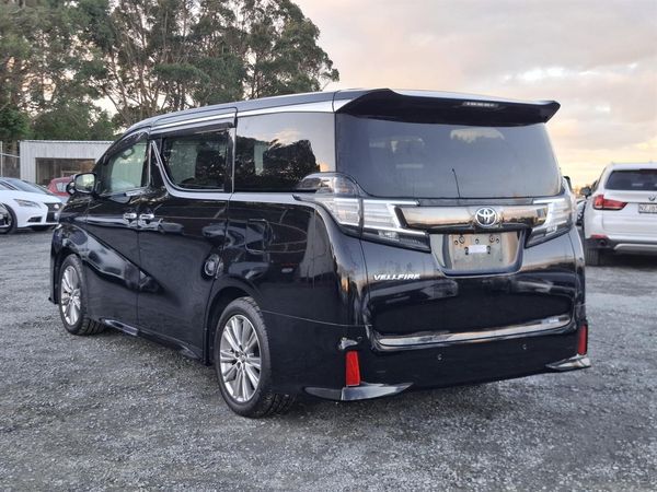 2016 Toyota Vellfire Z.Golden Eye.7seats.Cruise control.9 SRSAirbags. Carousel 14
