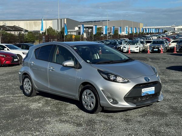 2018 Toyota Aqua G.Leather.8 Airbags.Cruise control.Lane assist.Safety radar.